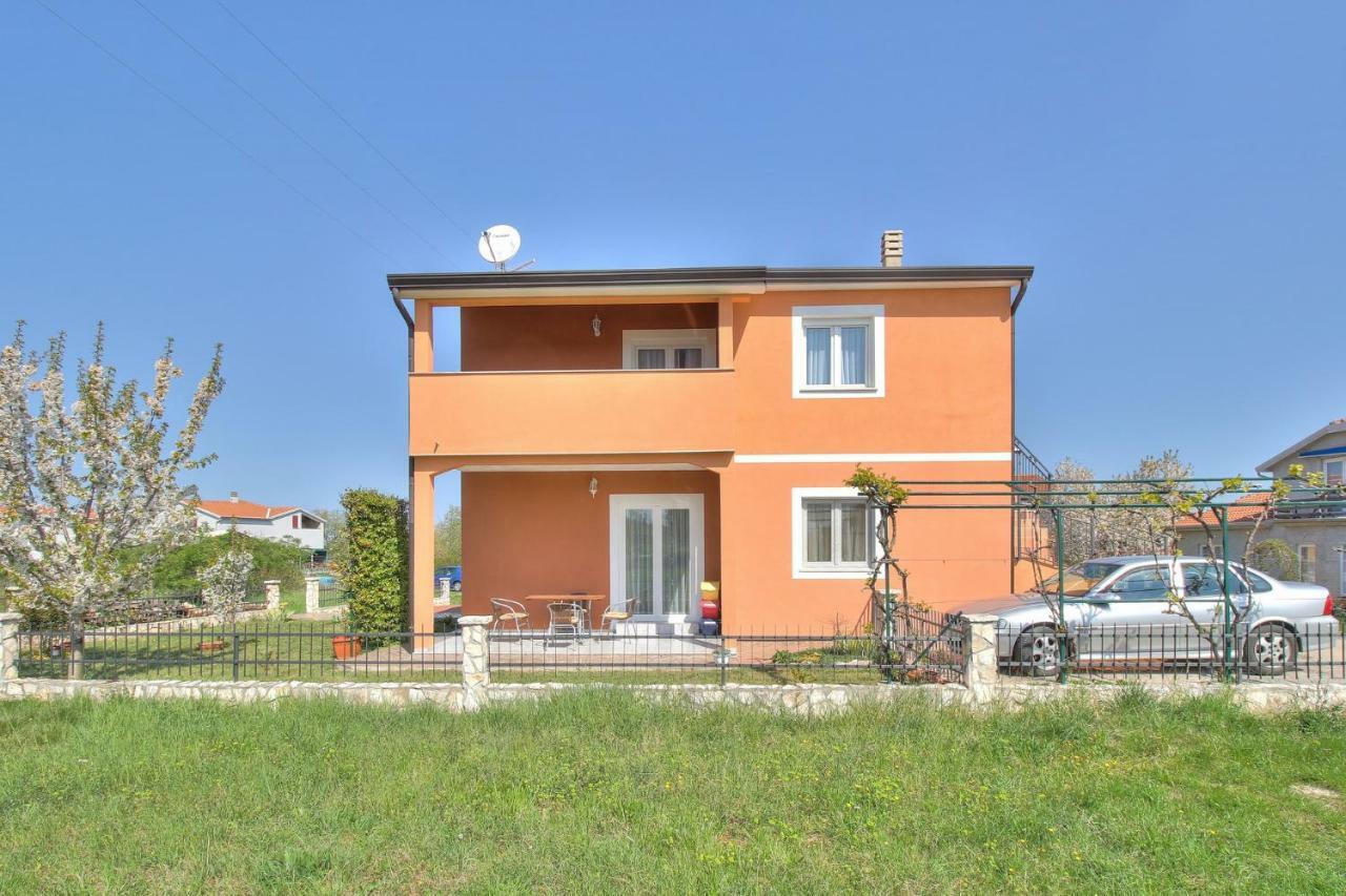 Apartments Antunovic Umag Exteriör bild